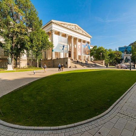 Budapest Museum Central Eksteriør billede